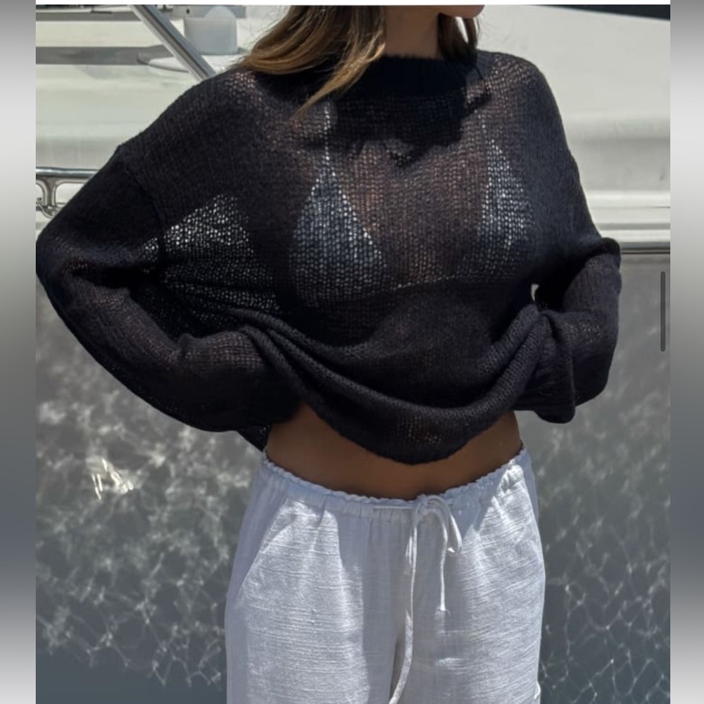 Rumored Signature Knit Pullover